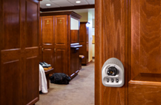 Cadenas mécaniques multi-utilisateurs intégrés en cours d’utilisation